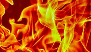 யாழ்ப்பாணத்தில் பரபரப்பு: 'தாயக மக்கள் கட்சி' அலுவலகத்திற்கு நள்ளிரவில் தீ வைப்பு!